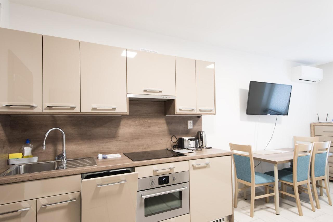 Apartmany Arcadia Podhájska Buitenkant foto