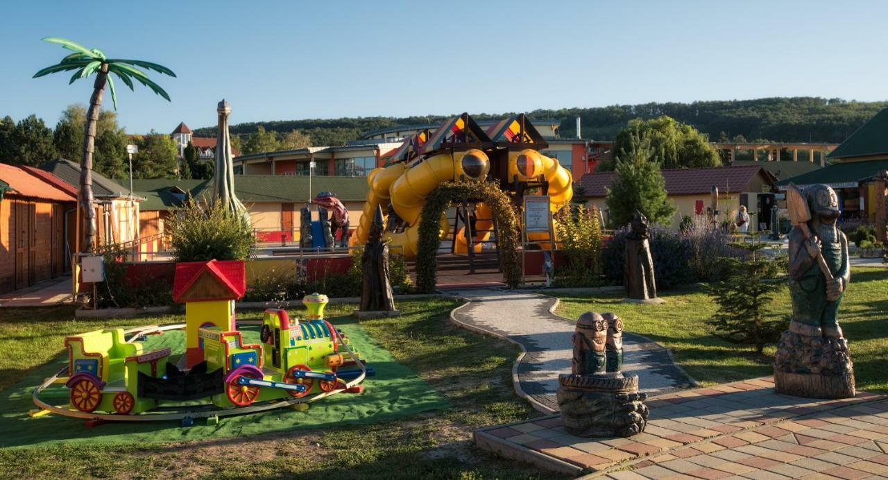 Apartmany Arcadia Podhájska Buitenkant foto